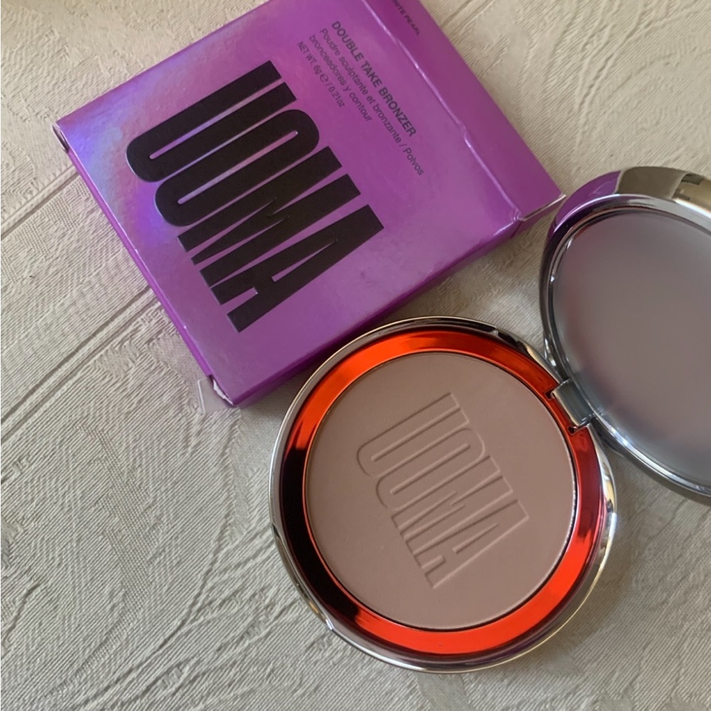 Uoma Beauty Double Take Bronzer Powder in White Pearl / Fair Light BNIB